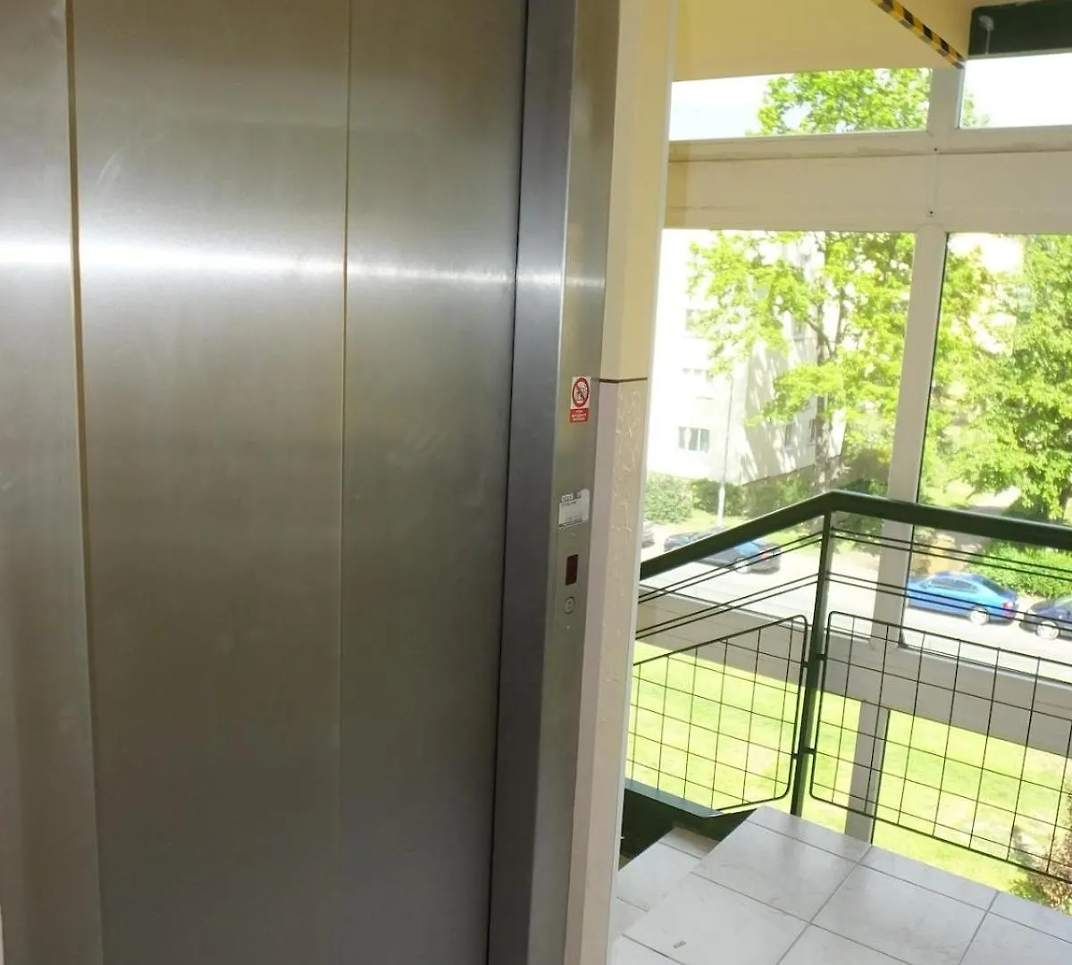 Appartement Sunny Flat With Terrace & Park View Near City Centre Prague