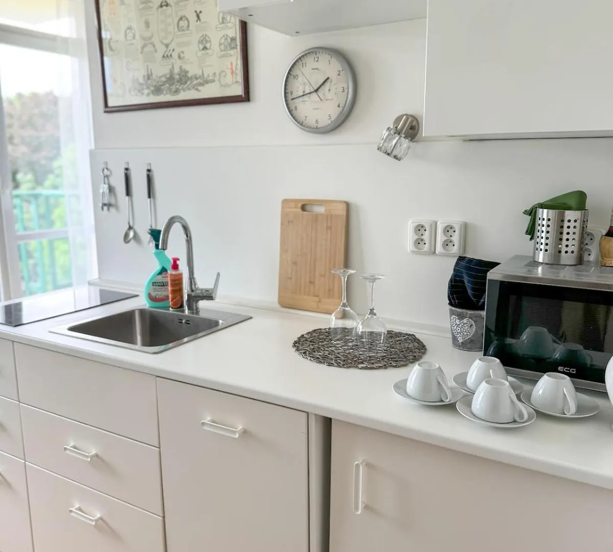 Appartement Sunny Flat With Terrace & Park View Near City Centre Prague République tchèque