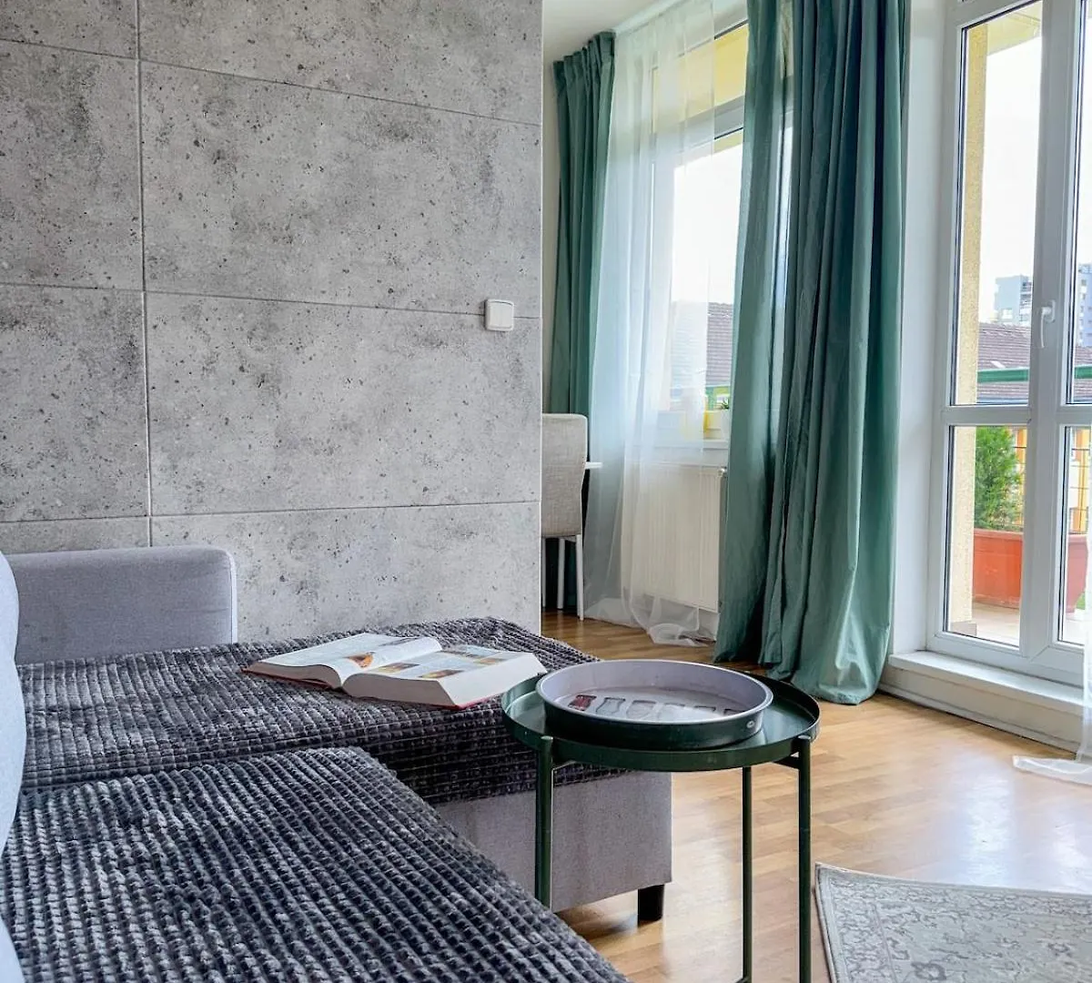 Appartement Sunny Flat With Terrace & Park View Near City Centre Prague